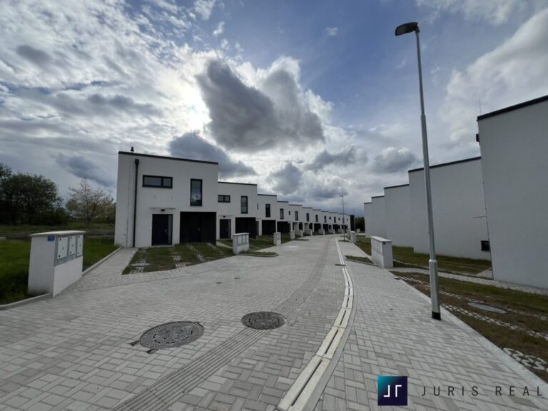 prodej-novostavby-radoveho-rodinneho-domu-5-kk-o-podlahove-plose-126-m2-praha-10-sterboholy-s15-f3dd