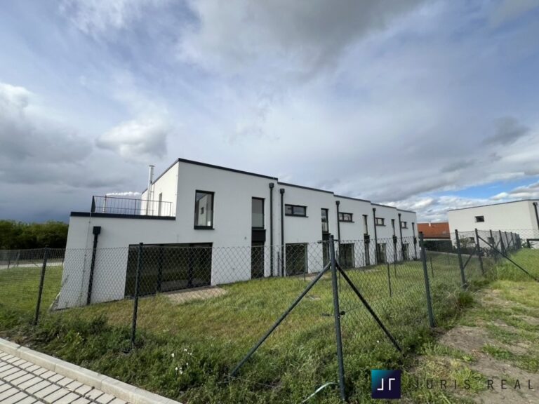 prodej-novostavby-radoveho-rodinneho-domu-5-kk-o-podlahove-plose-126-m2-praha-10-sterboholy-s15-1c49