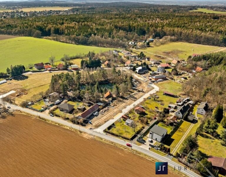 prodej-pozemky-pro-bydleni-6906m2-mukarov-zernovka-celek2-7b6b6d