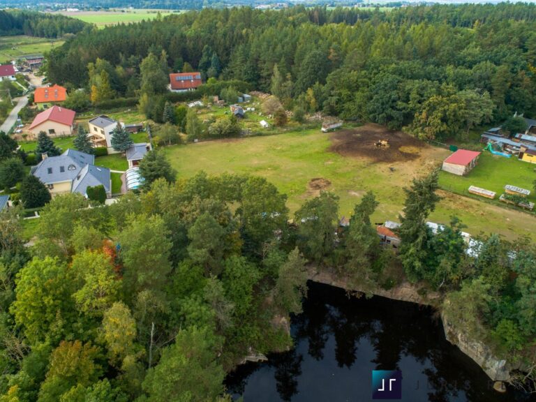 prodej-pozemky-pro-bydleni-8160m2-mukarov-zernovka-dji-0031-3-7c1b87